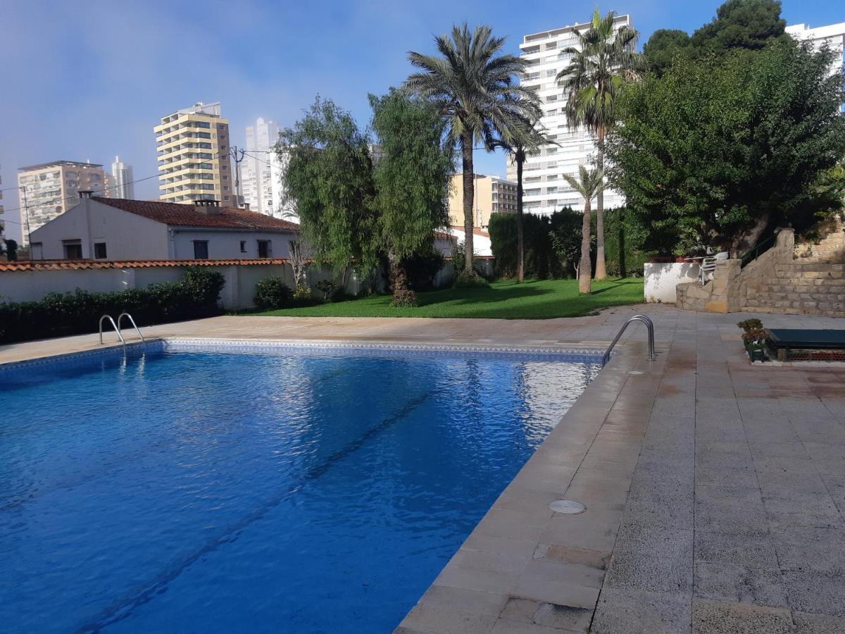 Beautiful Residential Apartment With Pool Бенидорм Екстериор снимка
