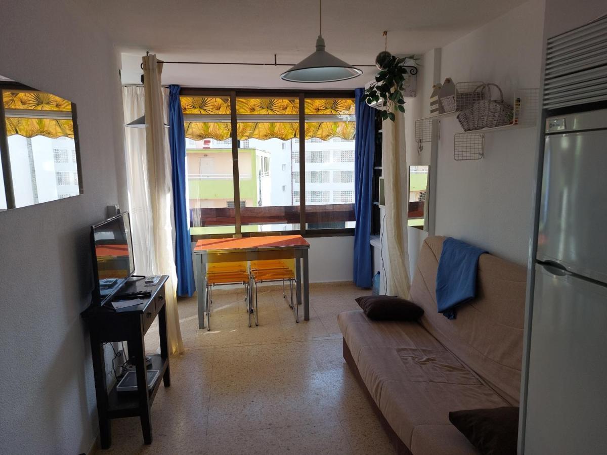 Beautiful Residential Apartment With Pool Бенидорм Екстериор снимка